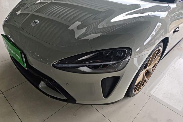 Used Xiaomi Auto SU7 2024 Four-Wheel Drive Ultra-Long Range Advanced Intelligent Driving Max Edition
