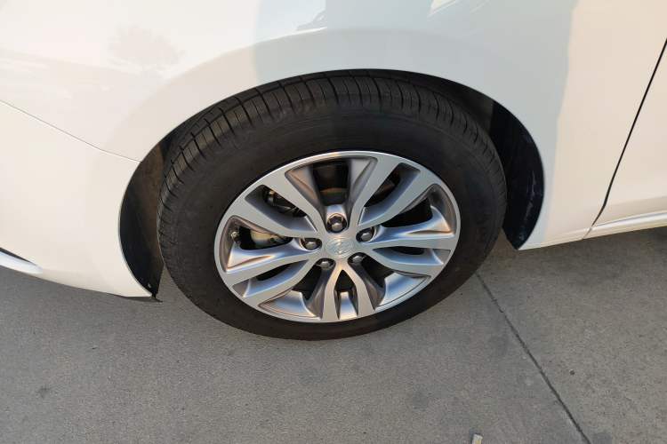 Used Buick GT 2019 18T Automatic Connected Elite Model China VI Standard