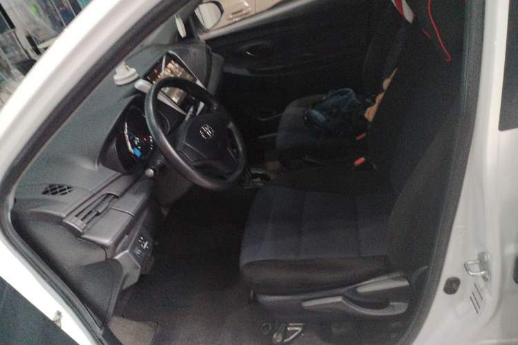 Used Toyota YARiS L Zhi Xuan 2016 Revised 1.5E CVT Charming Edition