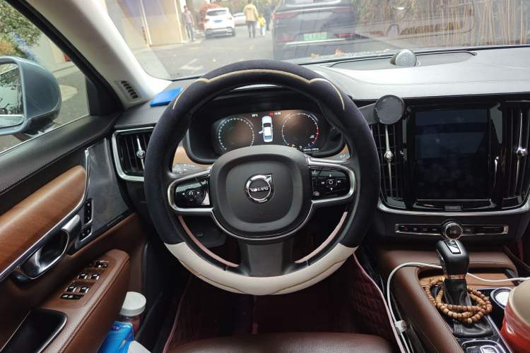 Used Volvo S90 2019 T5 Zhiya Edition