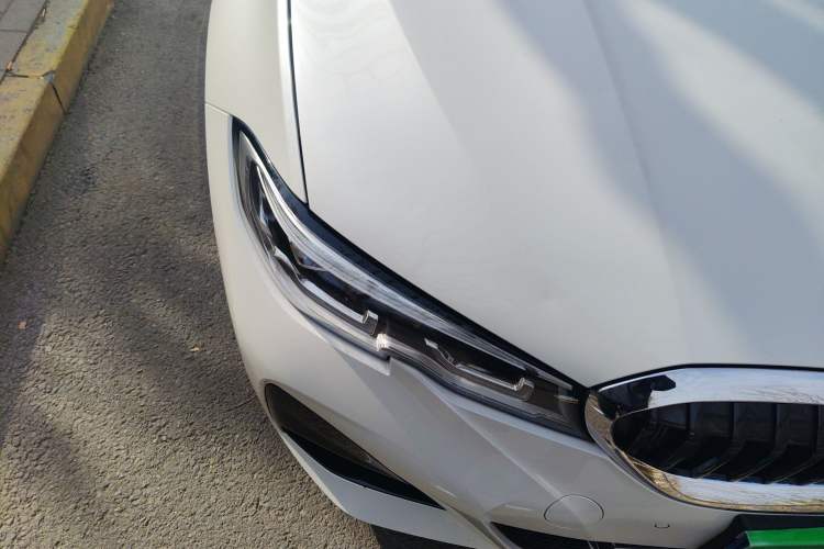 Used BMW 3 Series 2022 Updated 325Li M Sport Package Right Front Headlight