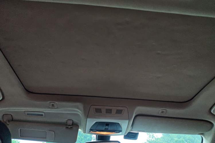 Used BMW 5 Series 2014 525Li Leading Model