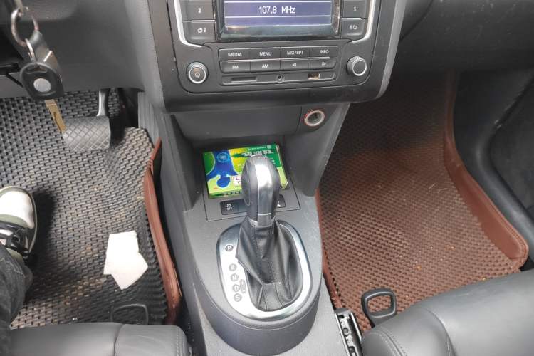 Used Volkswagen Touran 2015 1.4T DSG Comfort Edition 5 Seats
