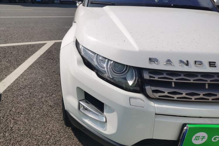 Used Land Rover Range Rover Evoque 2015 2.0T Five-Door Zhiyao Edition
