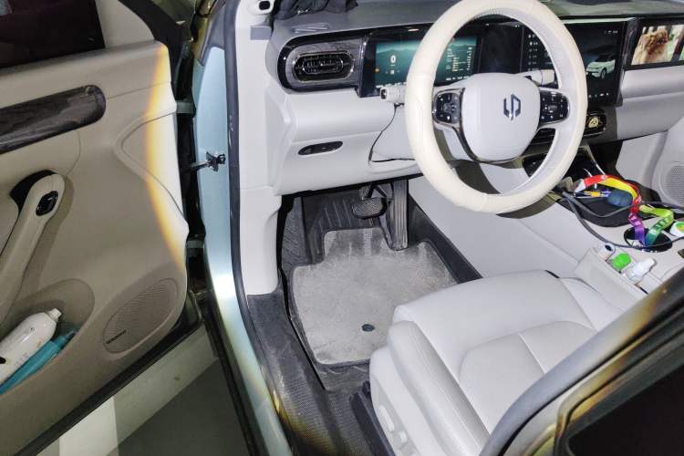 Used Leapmotor C11 2023 Range-Extended 285 Smart Enjoyment Edition
