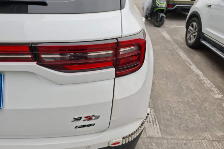 Used Changan CS35PLUS 2022 1.6L Manual Luxury Edition