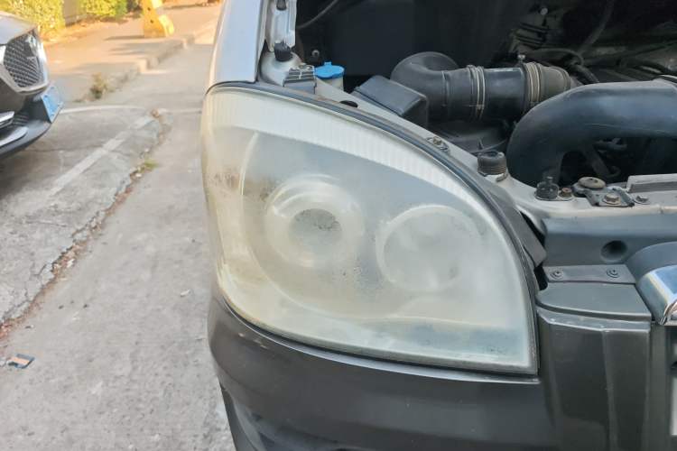 Used JAC Refine 2011 2.4L Government Procurement Version Manual Luxury Trim
