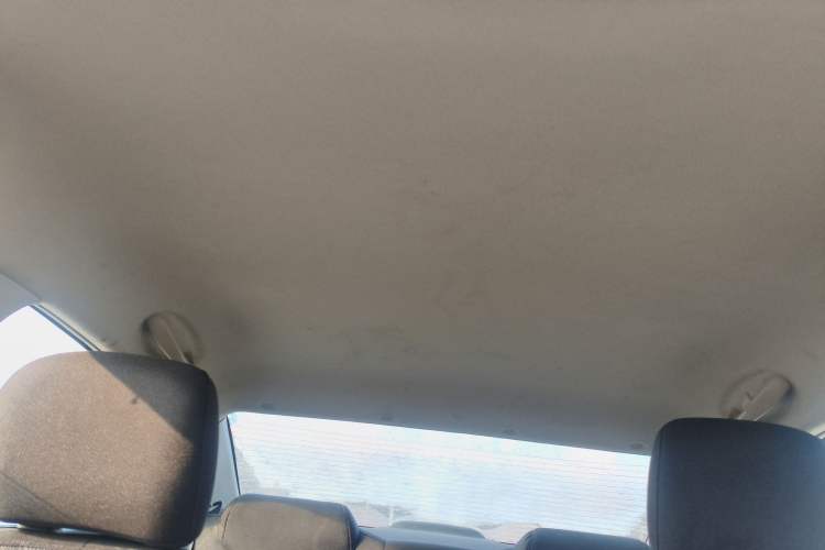 Used Kia K2 2015 Sedan 1.4L MT GLS