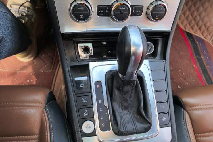 Used Volkswagen FAW-Volkswagen CC 2013 1.8TSI Luxury Model