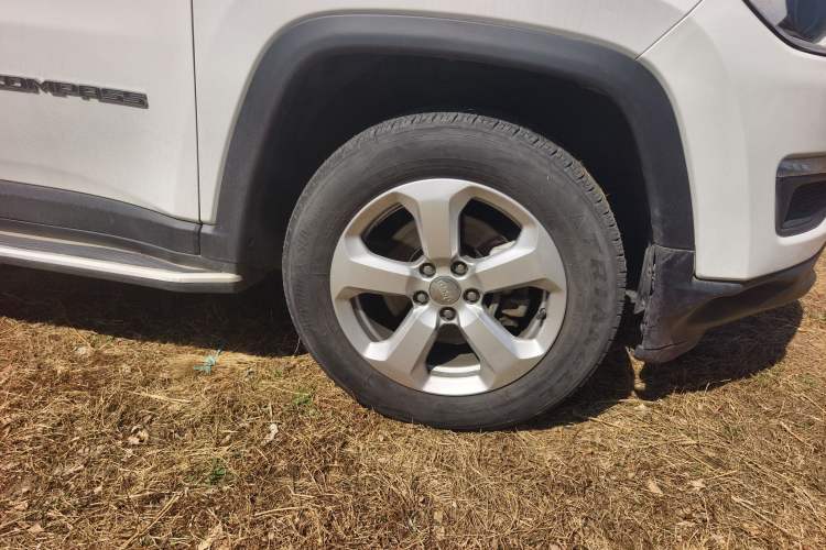 Used Jeep Compass 2017 200T Automatic Family Edition