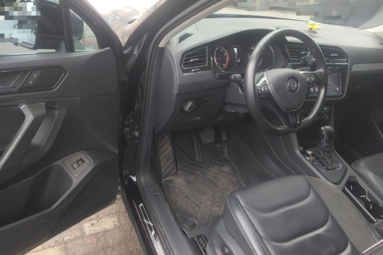 Used Volkswagen Tiguan L 2019 330TSI Automatic Two-Wheel Drive Smart Luxury Version China VI Standard
