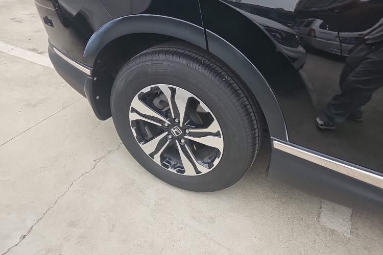 Used Honda CR-V 2021 240TURBO CVT 2WD Comfort Version Right Rear Wheel Hub