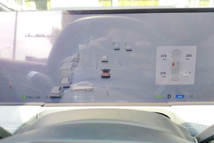 Used Geely Galaxy E8 2025 700 km Long-Range Intelligent Driving Version Instrument Cluster