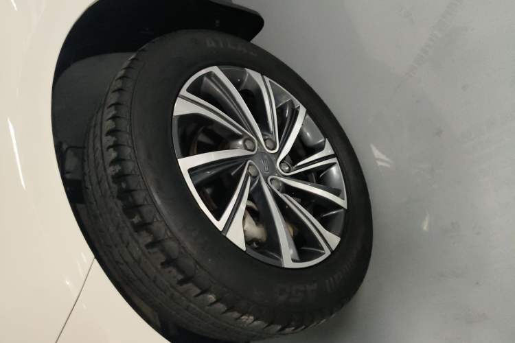 Used Geely Auto Vision X6 2020 1.4T Manual Luxury Model
