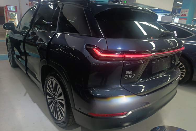 Used Nio ES7 2022 75 kWh Exterior 2