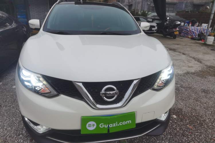 Used Nissan Qashqai 2016 2.0L CVT Luxury Edition