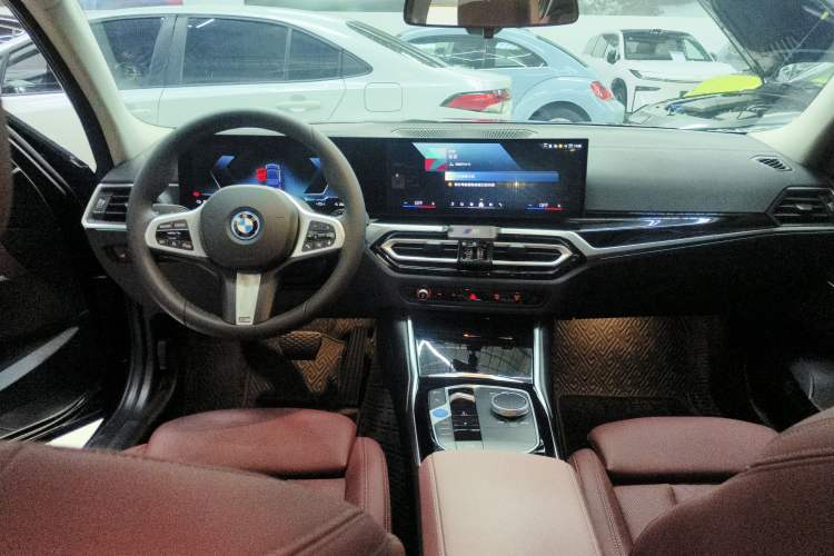 Used BMW i3 2024 eDrive 35 L