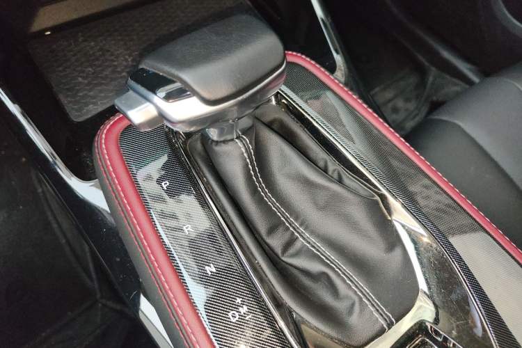 Used CHANGAN OSHAN X5 2021 1.5T DCT Flagship Edition Gear Lever