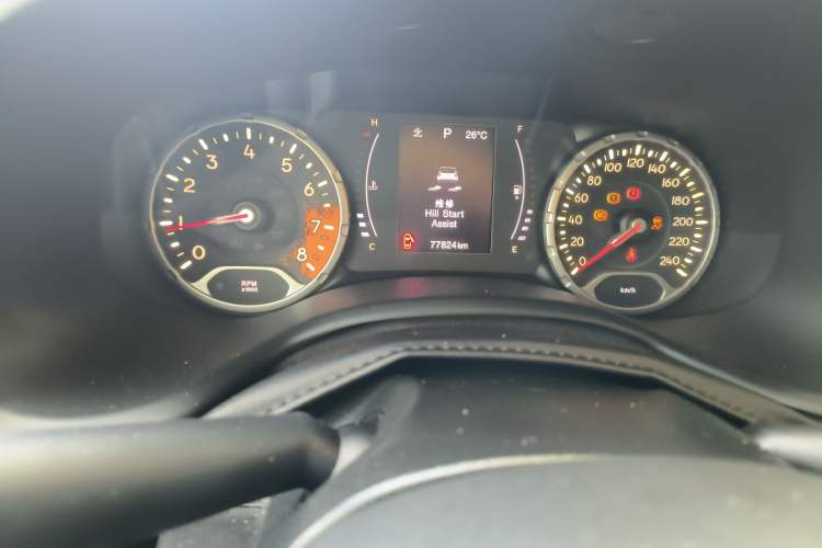 Used Jeep Renegade 2018 Connected Large Screen Version 180T Automatic High-Energy Edition
