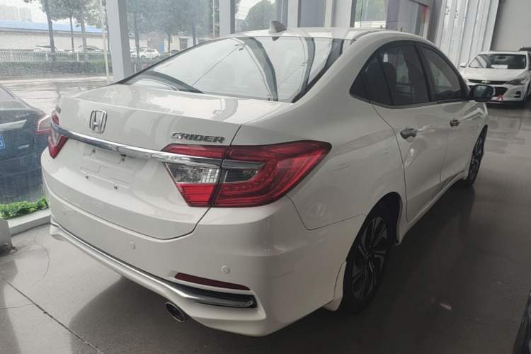 Used Honda Crider 2016 1.8L CVT Luxury Edition
