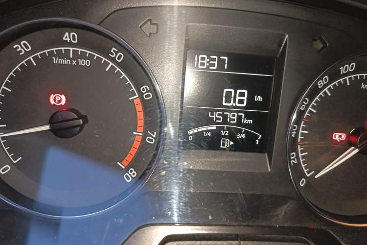 Used Skoda Rapid 2015 1.6L Manual Preferred Model