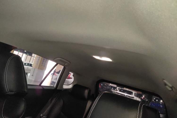 Used Toyota Corolla Cross 2024 2.0L Smart Electric Hybrid Dual-Engine Pioneer Edition