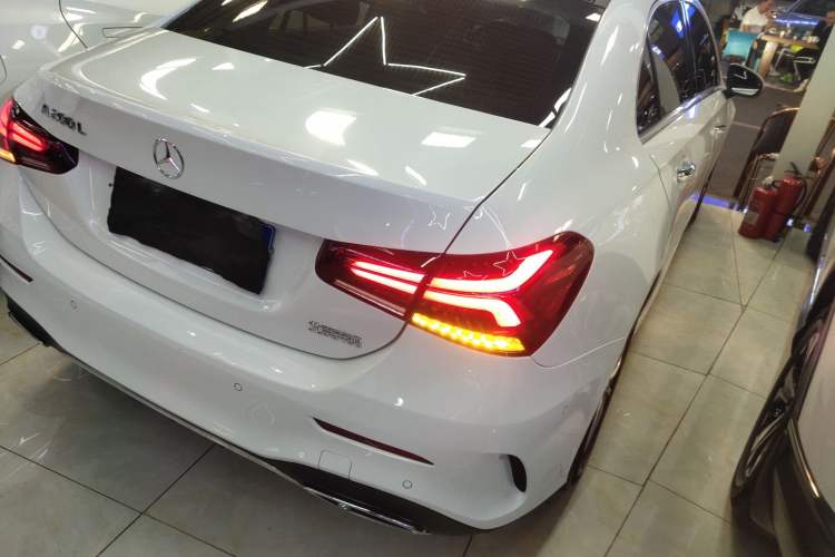 Used Mercedes-Benz A-Class 2022 Restyled A 200 L Sport Sedan Fashion Version
