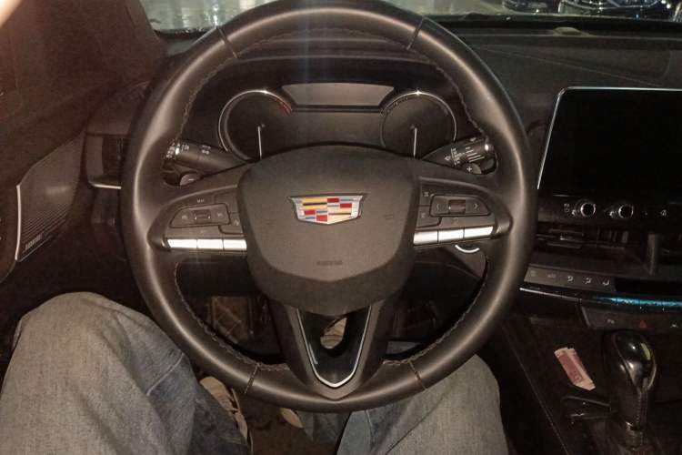 Used Cadillac CT4 2023 25T Luxury Model