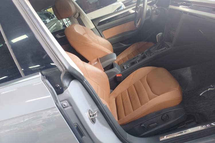 Used Volkswagen FAW-Volkswagen CC 2021 Estate Car 380TSI Vizion Edition