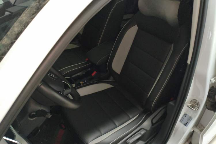 Used Volkswagen T-ROC 2024 280TSI DSG Two-Wheel-Drive Time Edition
