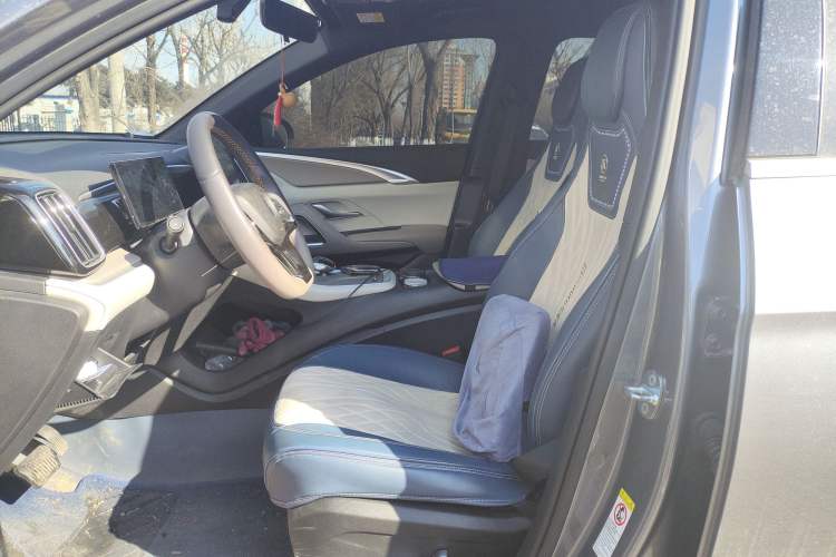 Used BYD Song Pro New Energy 2024 HONOR Edition DM-i 71KM Navigation Model