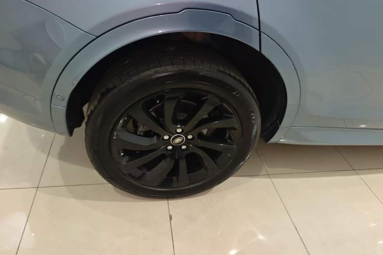 Used Land Rover Discovery Sport 2020 249 PS R-Dynamic Performance Tech Edition 5 Seats