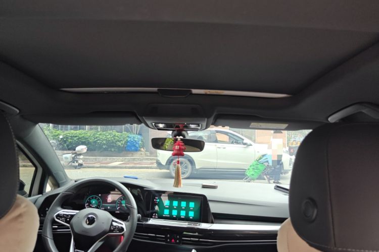 Used Volkswagen Golf 2024 280TSI DSG R-Line 50th Anniversary Edition
