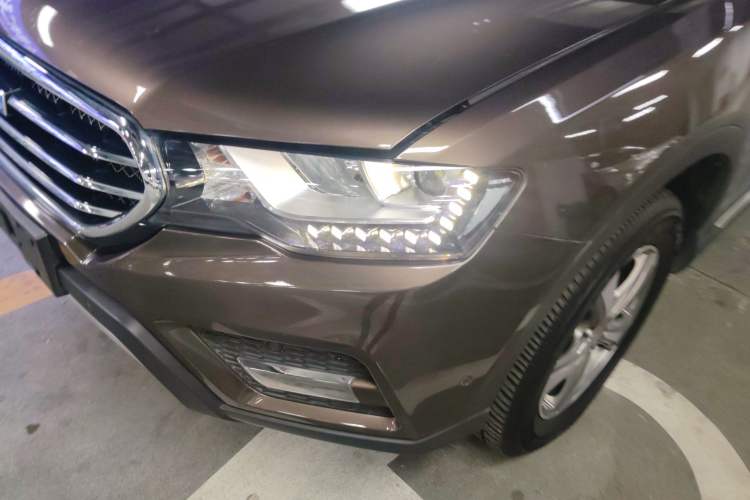 Used Haval H6 Coupe 2016 Blue Label 1.5T Automatic Two-Wheel Drive Elite Model Left Front Headlight