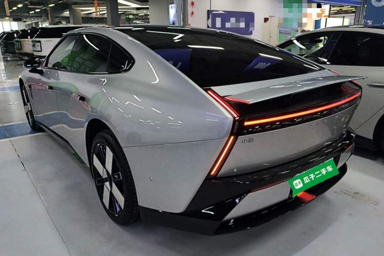 Used XPeng P7 2025 Model—750 All-Wheel-Drive High-Performance Ultra