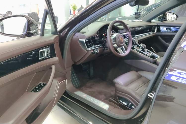 Used Porsche Panamera 2017 Panamera Executive Long Wheelbase 3.0T