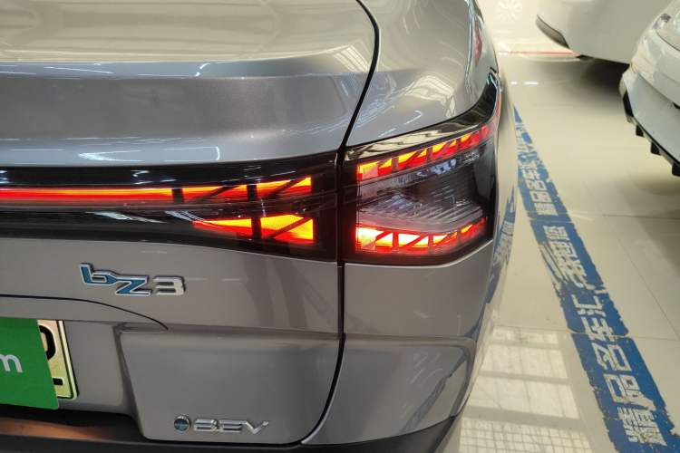 Used Toyota bZ3 2024 517 km Elite PRO Exterior 3