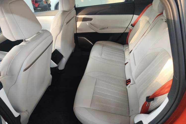 Used ONVO L60 2024 60 kWh Rear-Drive Version