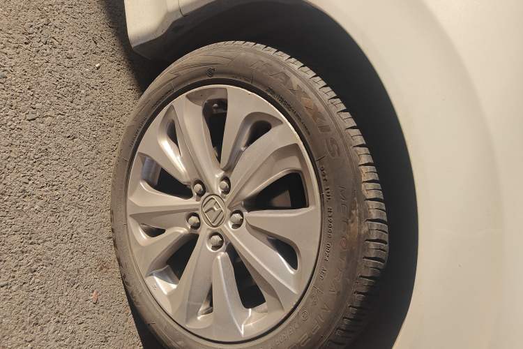 Used Honda Jade 2017 1.8L automatic Comfort version 5 seats