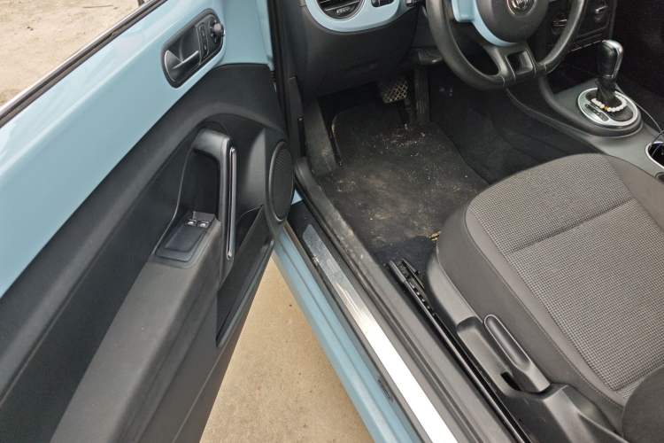 Used Volkswagen Beetle 2014 1.2TSI Fashion Edition Driver Seat