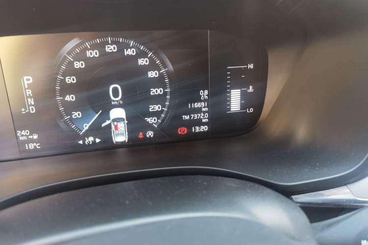 Used Volvo XC60 2019 T5 4x4 Smart Edition China VI Standard