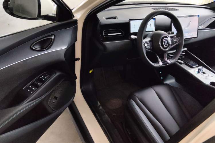 Used BYD Seal 06 New Energy 2025 DM-i Smart Drive 80KM Prestige Model
