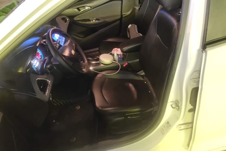 Used Chevrolet Cruze 2017 1.5L Automatic Pioneer Sunroof Edition