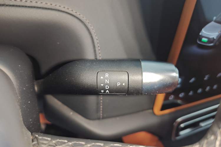 Used Li Auto L9 2022 Max model
