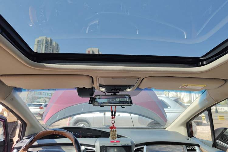 Used Honda Jade 2017 210TURBO CVT Luxury Edition 6 Seats