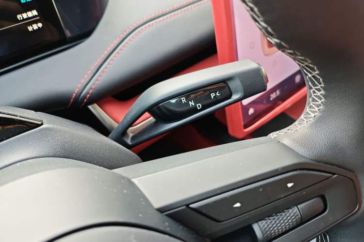 Used Xiaomi Auto SU7 2024 Rear-Drive Ultra-Long Range Advanced Pro-Level Intelligent Driving Version
