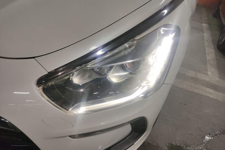 Used DS 5 2013 1.6T Prestige Edition THP200

