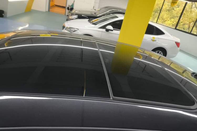 Used Volkswagen Sagitar 2023 200TSI Manual Flyover Edition Roof