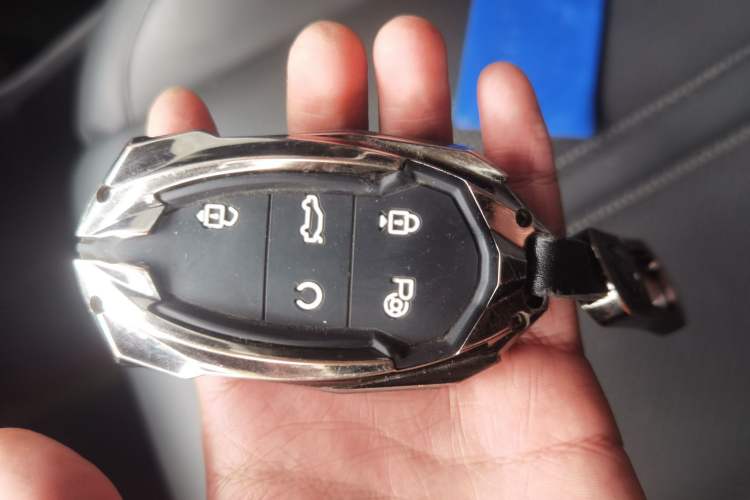 Used Dongfeng Aeolus Huge 2022 Mach Power 1.5T Dare-to-Drive Edition · Enjoyably悦
