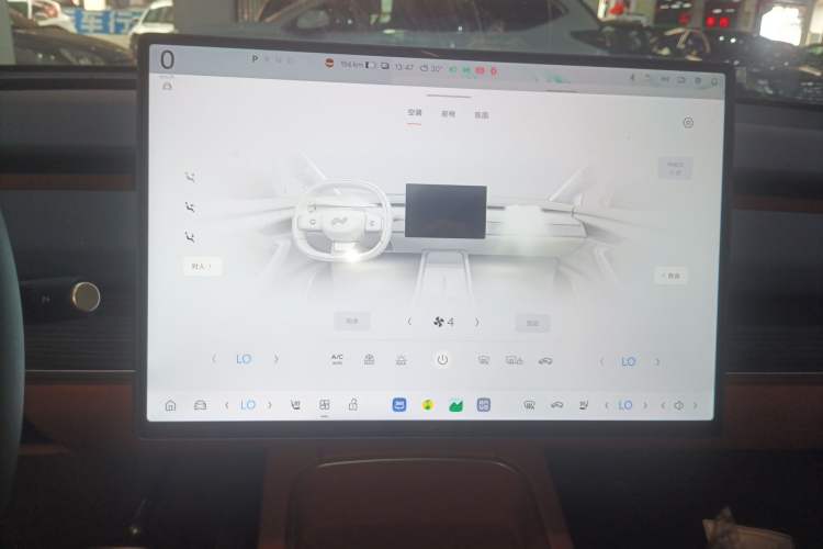 Used ONVO L60 2024 60 kWh Rear-Drive Version
